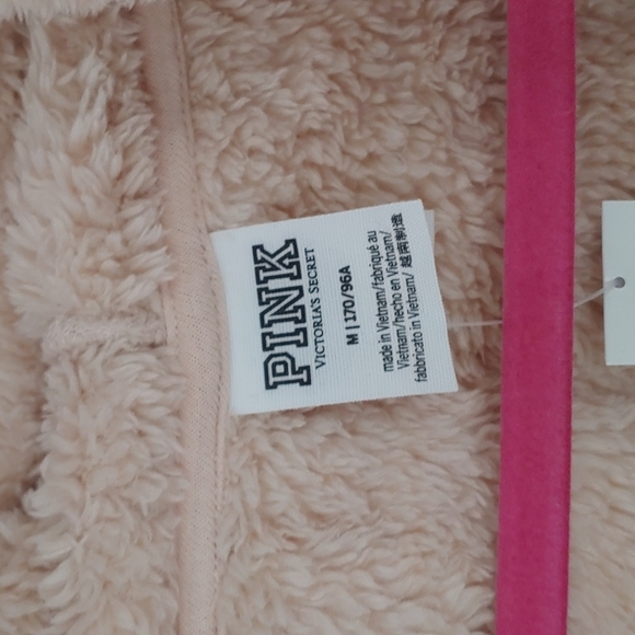 VS Pink Varsity Sherpa - Picture 3 of 6